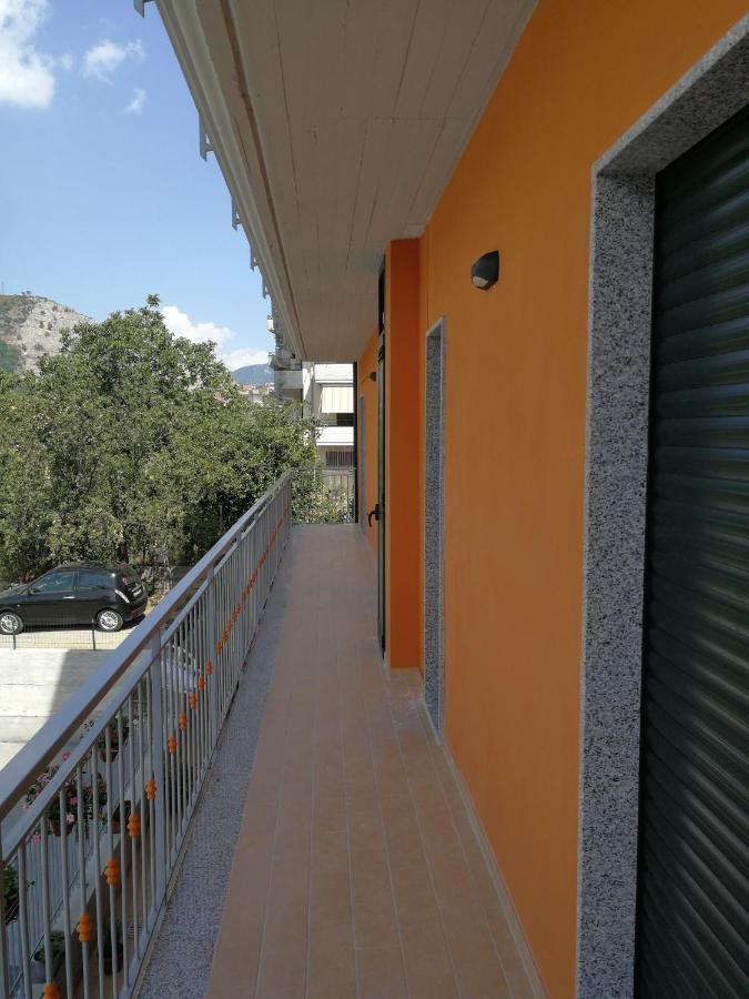 Appartement Beb Del Carmelo à Mercato San Severino Extérieur photo